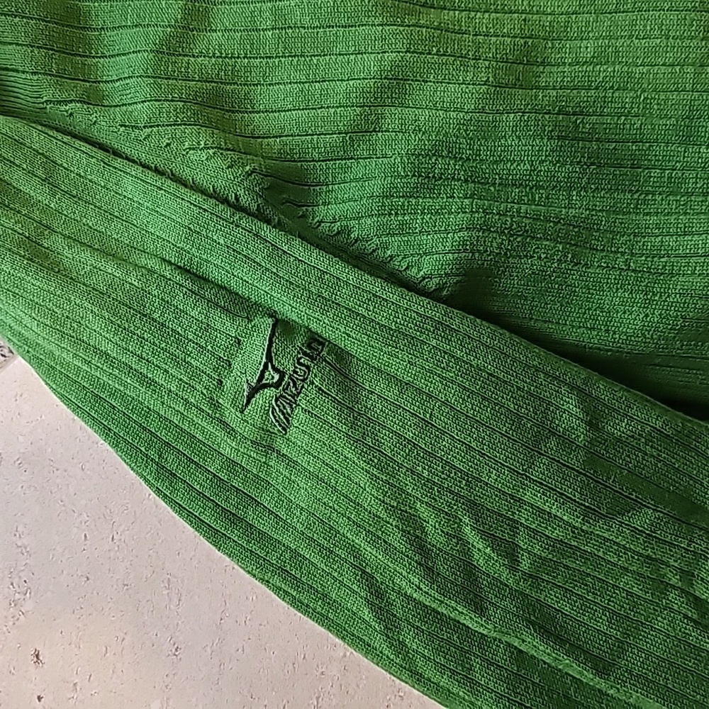 Mizuno windbreaker - Picture 4 of 5